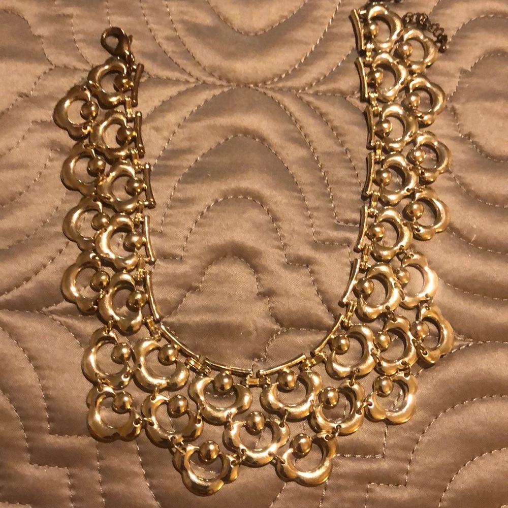 Polished gold tone Coker necklace.....